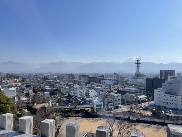 山梨の街並み